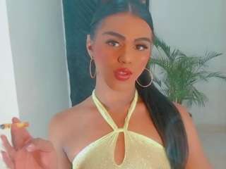 Tiifany-Hot01