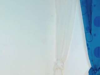 Tiifany-Hot01
