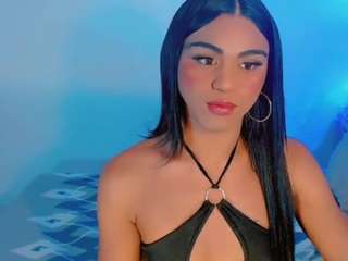 Tiifany-Hot01