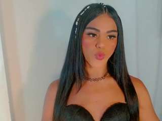 Tiifany-Hot01