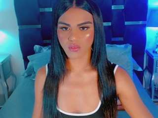Tiifany-Hot01