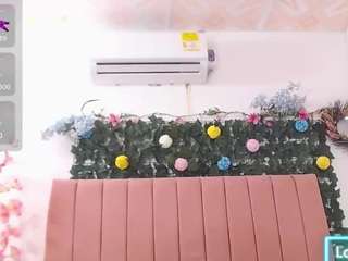 viky-sky Live Webcam on CamSoda