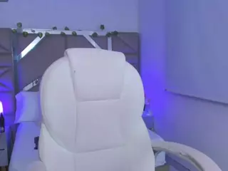 zoe-lennoxx's Live Sex Cam Show