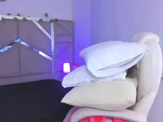 zoe-lennoxx's Live Sex Cam Show