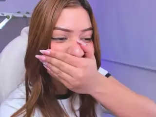 zoe-lennoxx's Live Sex Cam Show