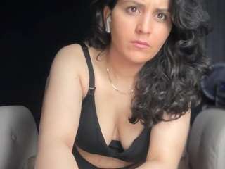  emainstalove chat room