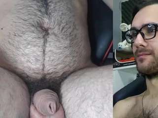 le modèle lapijarg est en webcam porno dans un show sur le site camsoda, il possède les tags suivants: asshole,green eyes,sexting,orgasm,no smoking,no drinking,muscular,gay jerk,bear,english,daddy,cock rating,black hair,big cock,big balls,brown hair,hd