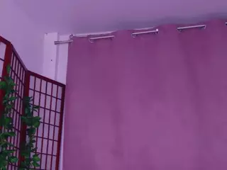 AlinaCute's Live Sex Cam Show