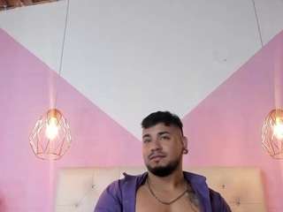 brianmalonne Live Webcam on CamSoda