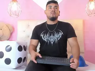 BrianMalonne's Live Sex Cam Show