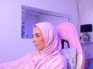 iriskarim Live Webcam on CamSoda