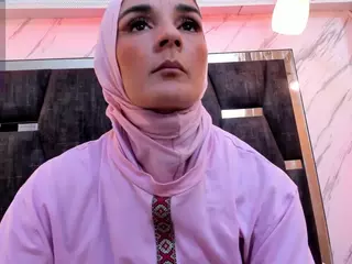 IrisKarim's Live Sex Cam Show
