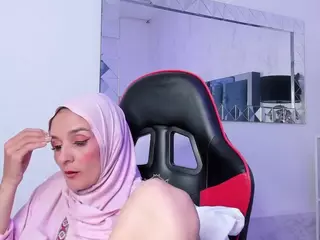 IrisKarim's Live Sex Cam Show