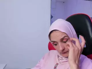 IrisKarim's Live Sex Cam Show