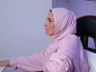 IrisKarim's Live Sex Cam Show