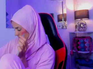 IrisKarim's Live Sex Cam Show