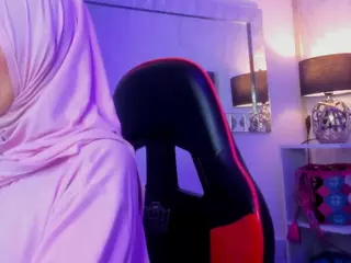 IrisKarim's Live Sex Cam Show