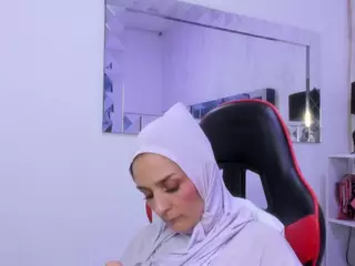 IrisKarim's Live Sex Cam Show