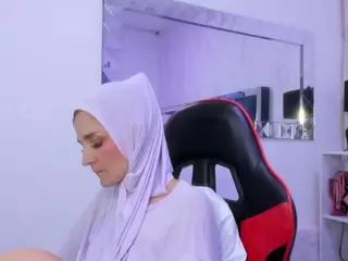 IrisKarim's Live Sex Cam Show