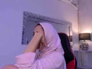 IrisKarim's Live Sex Cam Show