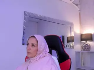 IrisKarim's Live Sex Cam Show