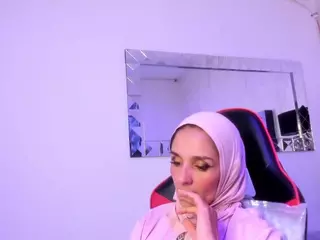 IrisKarim's Live Sex Cam Show