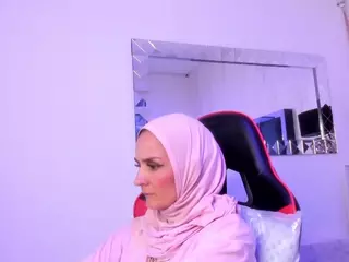 IrisKarim's Live Sex Cam Show