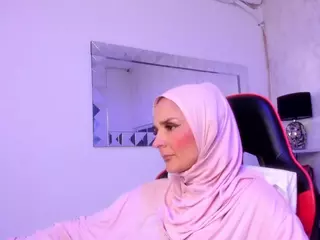 IrisKarim's Live Sex Cam Show