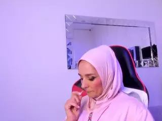 IrisKarim's Live Sex Cam Show