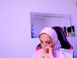 IrisKarim's Live Sex Cam Show