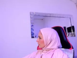 IrisKarim's Live Sex Cam Show