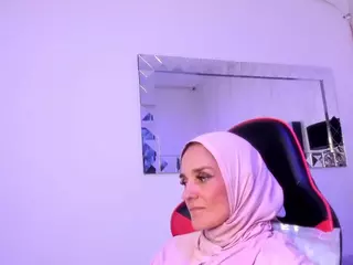 IrisKarim's Live Sex Cam Show