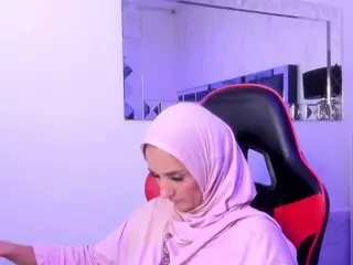 IrisKarim's Live Sex Cam Show