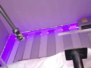 le modèle katemoss1 est en webcam porno dans un show sur le site camsoda, il possède les tags suivants: anal,oil,lush,massage,mature,middle-aged,milf,naked,natural,no drinking,no smoking,pov,anal toys,public,pussy,red hair,shaved pussy,skinny,solo,spank