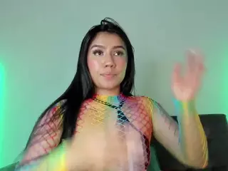 Lindamartinii's Live Sex Cam Show