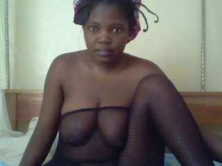 Linah Vee live webcam show