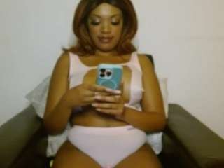thekelliecapri webcam