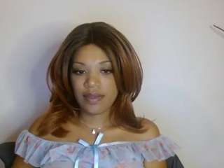 thekelliecapri webcam