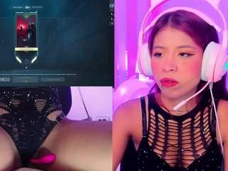 ximenareid Live Webcam on CamSoda