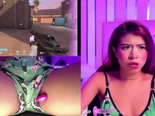 XimenaReid's Live Sex Cam Show