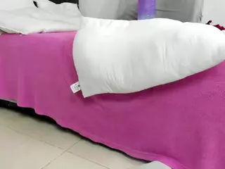 AlexaaBluum's Live Sex Cam Show