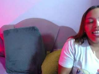 horny-sexy-brune... Live Webcam on CamSoda