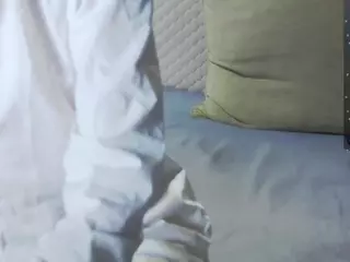 KiraNigh's Live Sex Cam Show