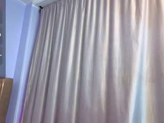  salomefoxx chat room