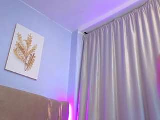  salomefoxx chat room