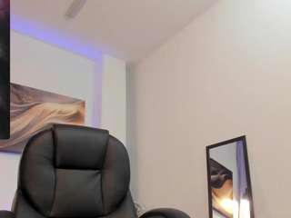 salomefoxx's CamSoda show and profile