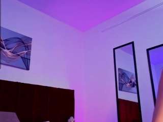 salomefoxx webcam model