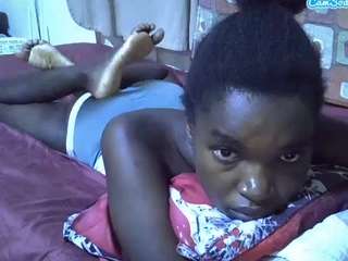 sweet-vishy webcam model