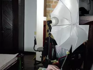 Cherry's Live Sex Cam Show