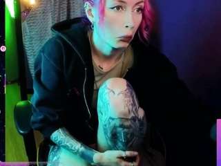 helen-carter live cam